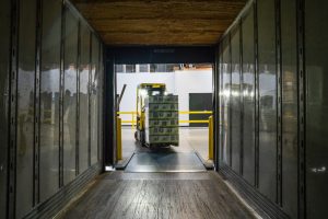 Why You Should Hurry Up to Adopt Warehouse Management Apps